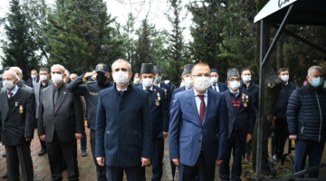 Çanakkale Zaferi’nin yıldönümünde şehitler anıldı