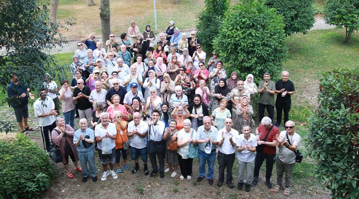 Kocaeli’nin çınarlarına hem tatil hem eğitim imkânı