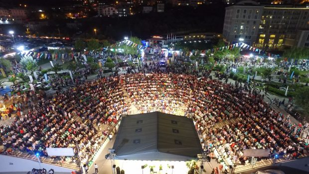 Şehirler ve Kültürler Kaynaşması Giresunlular Gecesi ile başladı.