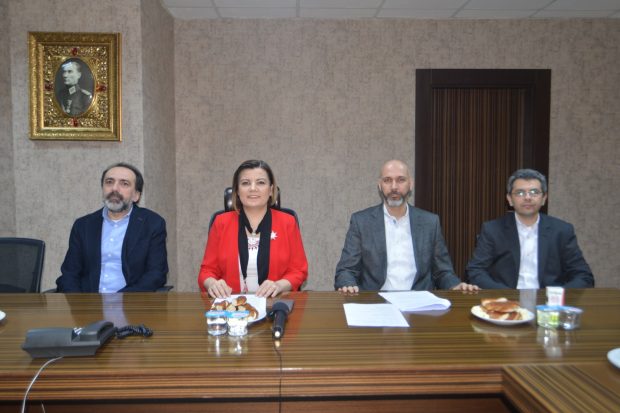 Hürriyet “Bir İlk Gerçekleşecek”