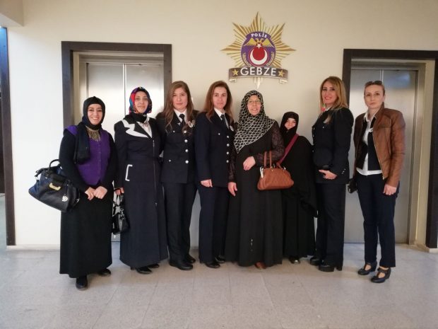 Saadet Gebze kadın kollarından ‘Polis haftası’ ziyareti