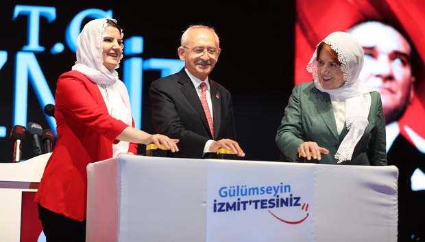 Millet İttifakı İzmit’te Gülümsedi