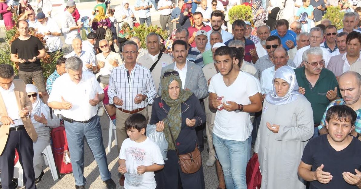 Gebzeli hacıları Yaman ve Köşker Uğurladı