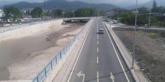 Hisar Deresi Çevresi Kavşağı trafiği rahatlatacak