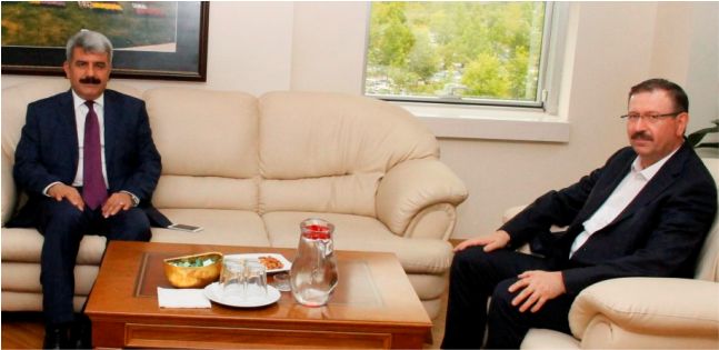 Ceyhan ve Hülagü’den Bayram’a ziyaret