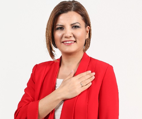 “Sağlık ve huzur içinde bir bayram geçirilmesini diliyorum”