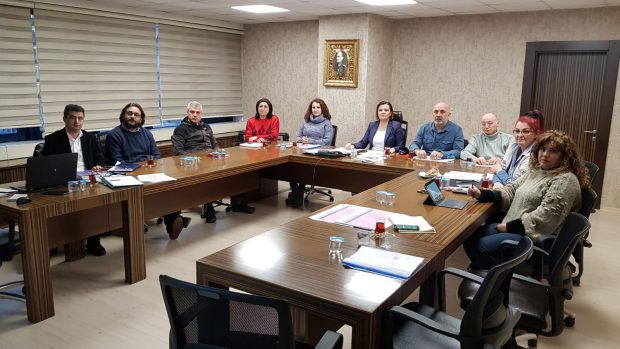 “Kültürel ve sanatsal etkinliklerle İzmit’i gülümseteceğiz”