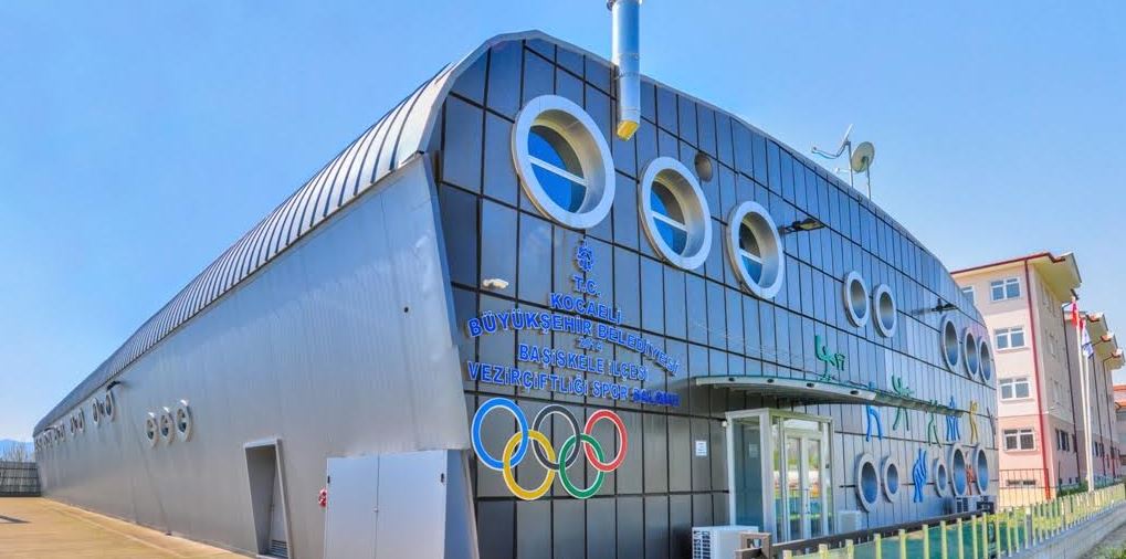 Kapalı spor salonu için ihale yapıldı