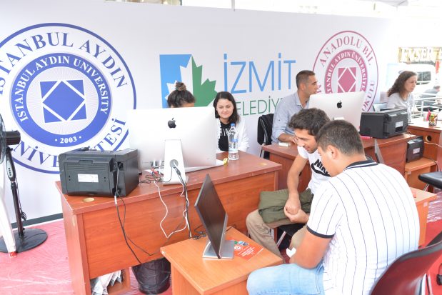 İzmit Belediyesinden tercih standı