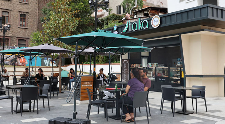 Halka Kafe, Mola Park’ta hizmete girdi