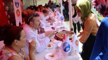 Kartepe’de Yemekler Yarıştı