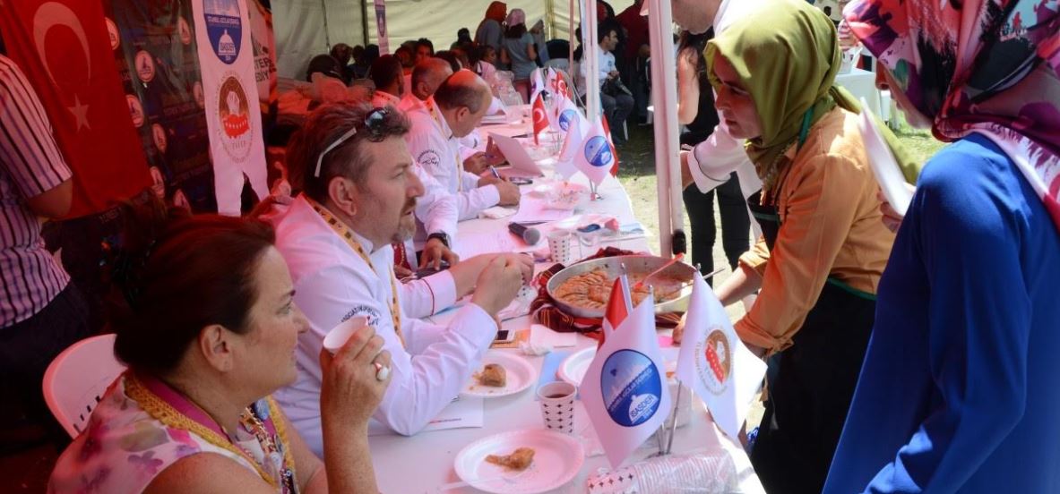 Kartepe’de Yemekler Yarıştı