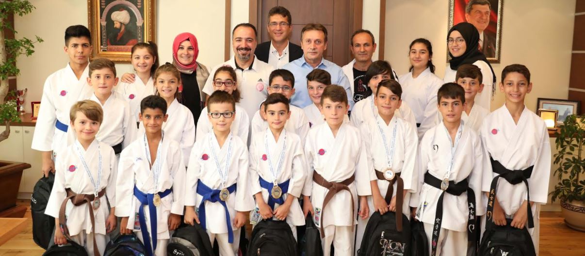 Çayırovalı Sporcular Başarıya Doymuyor