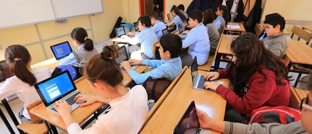 Geleceğin dâhileri küçük yaşta kodlama programlarını öğreniyor