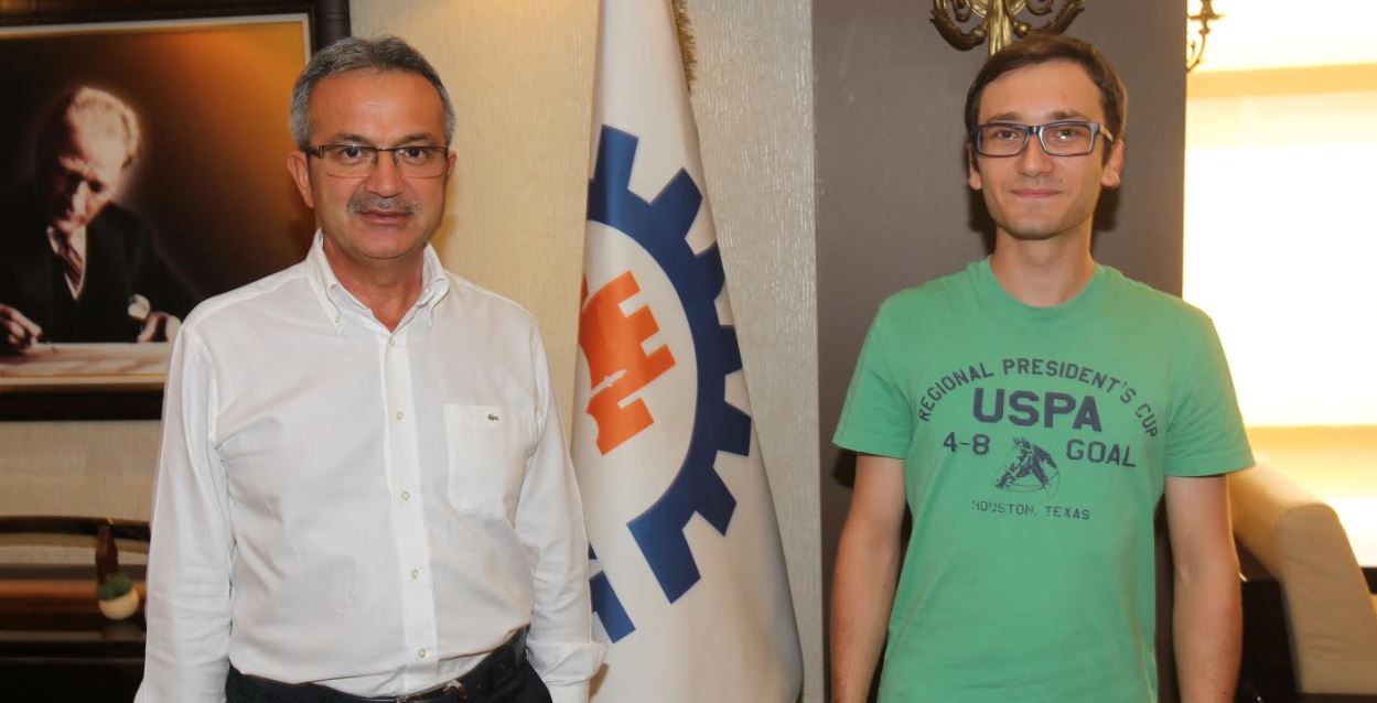 41 Gençli Furkan Tıp kazandı Köşker’e teşekkür etti