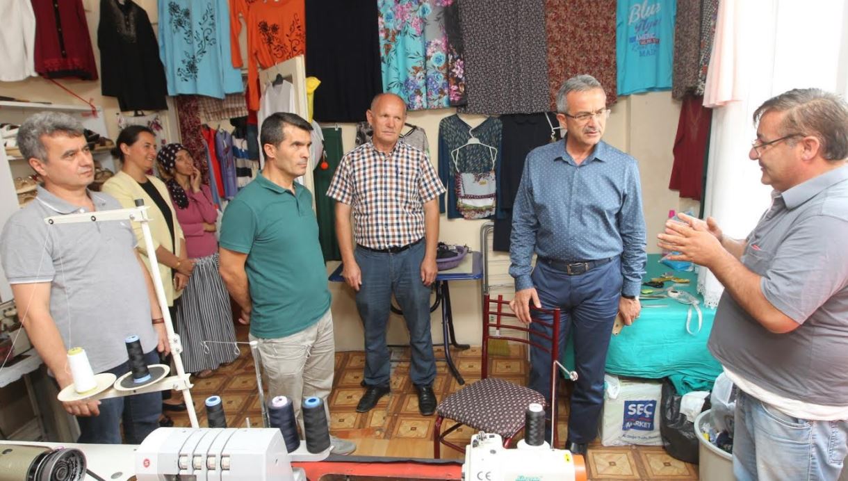 Köşker ziyaretlerini sürdürüyor