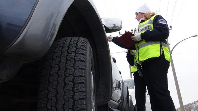 Bakanlıktan ‘kış lastiği’ açıklaması! Zorunlu mu?