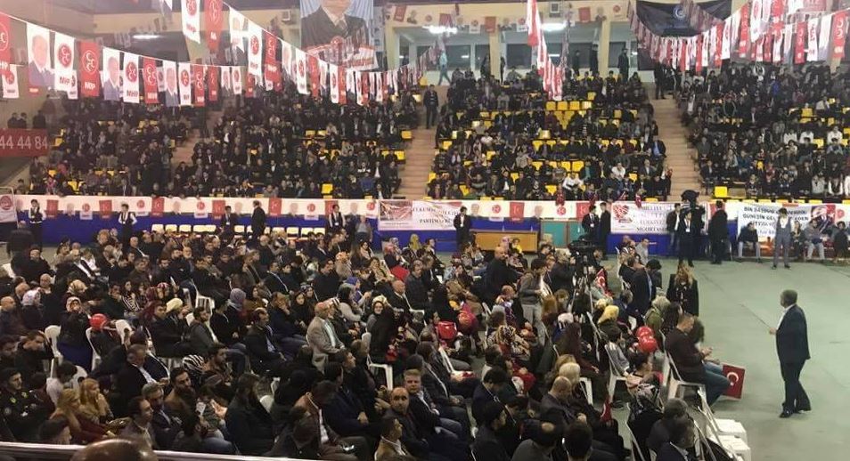 MHP Ahmet Şafak Konserinde Buluştu