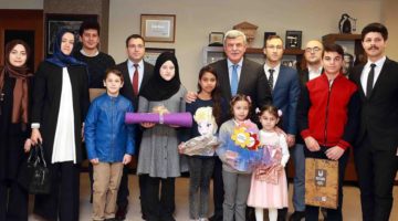 Karaosmanoğlu, Öğretmenlerle Buluştu