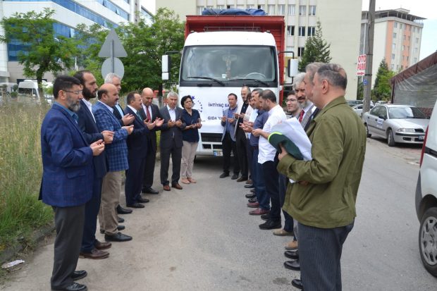 TÜMSİAD Gebze’den İhtiyaç Sahiplerine Yardım