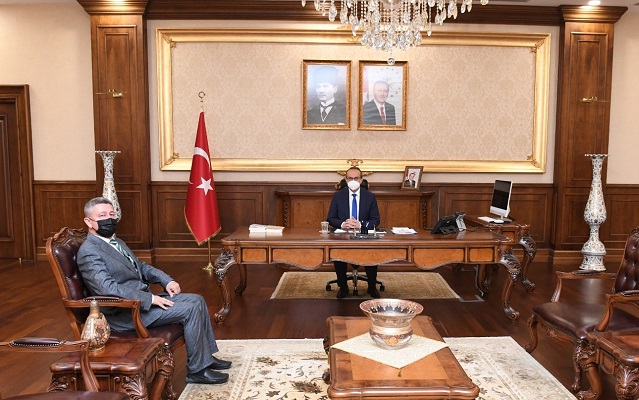 Şükür, Vali Yavuz’u makamında ziyaret etti
