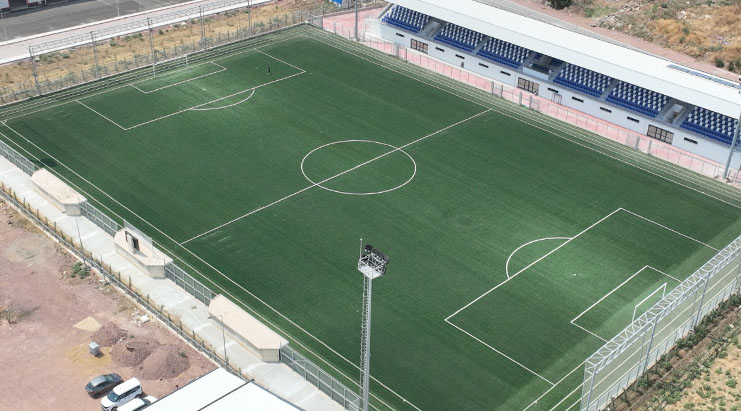 Gençler için bir futbol sahası da Alikahya’ya