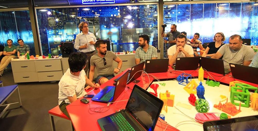 Sanal Gerçekliğe Hoşgeldiniz!