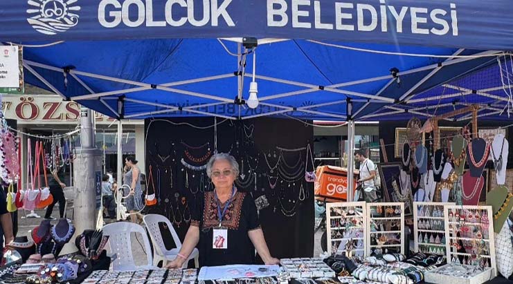SANATKAR VE ZANAATKARLAR GÖLCÜK’TE BİR ARAYA GELDİ