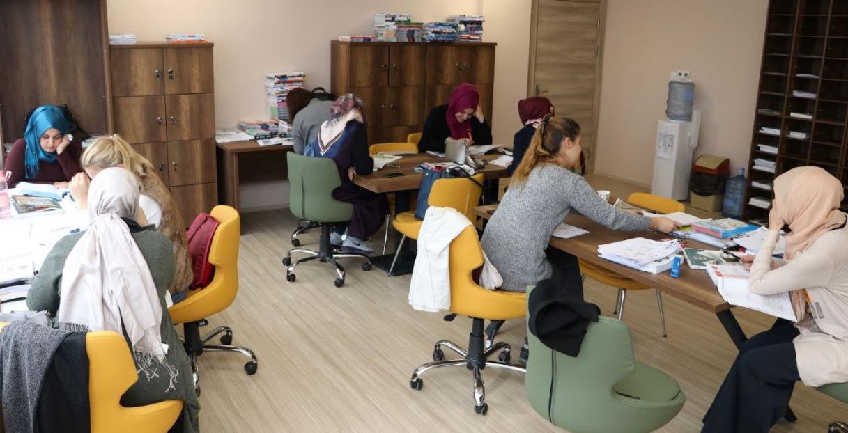 Gölcük Akademi Lise için tanıtım programı düzenlenecek