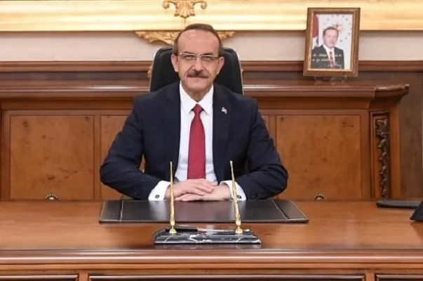 “Aziz Milletimizin 30 Ağustos Zafer Bayramı’nı kutluyorum.”   