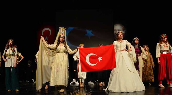 Kocaeli 49. Turizm Haftasına Coşkuyla Başladı