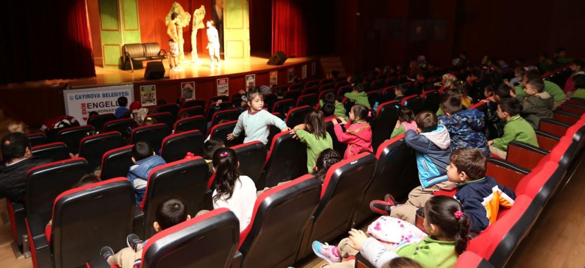 Çayırova’da Çocuk Tiyatro Günleri Devam Ediyor