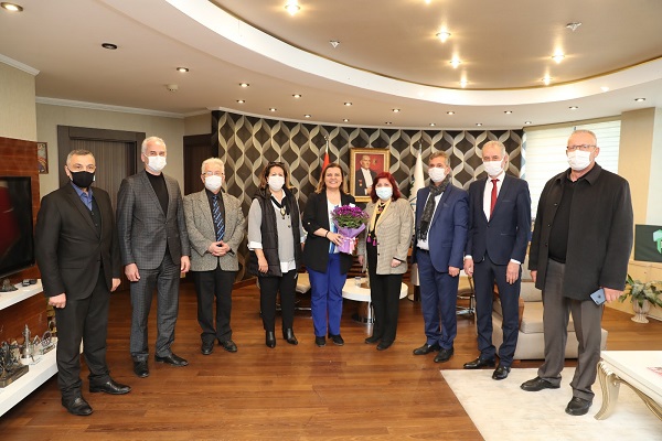 Kadınlar Gününde Hürriyet’i Ziyaret Ettiler