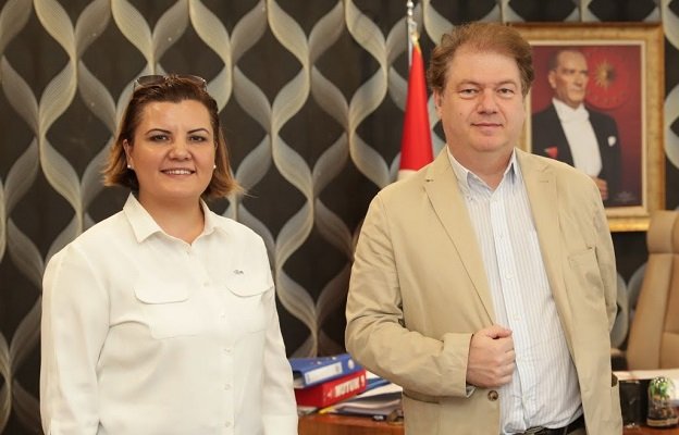 Prof.Dr. Aşkın’dan ücretsiz müzik eğitimi