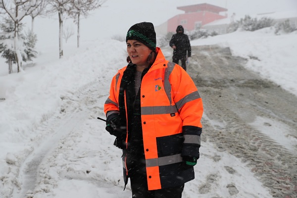 Hürriyet, görev başında
