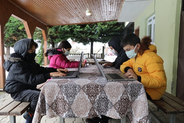 15 köye ücretsiz internet götürüldü