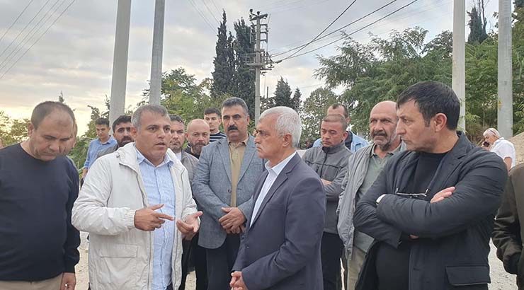 Gergerlioğlu, Dilovası Kayapınar’da 40 yıllık yolu kapatan sanayi gaspına son verin!