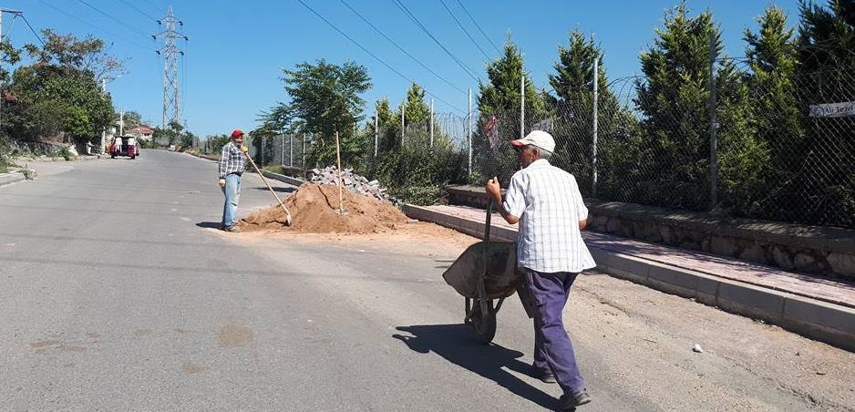 Dilovası’nda kaldırım ve peyzaj çalışması