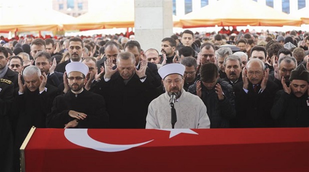 Şehit Astsubay Özalkan son yolculuğuna uğurlandı